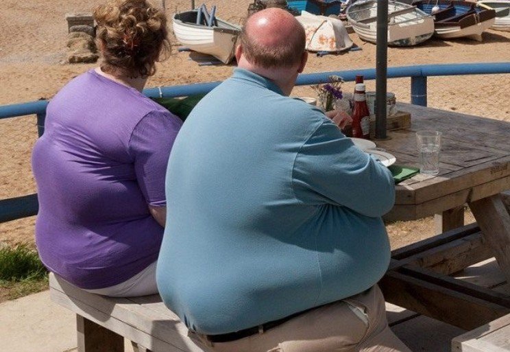 Παχυσαρκία: Τα παχύσαρκα ζευγάρια χρειάζονται περισσότερο χρόνο να κάνουν παιδί